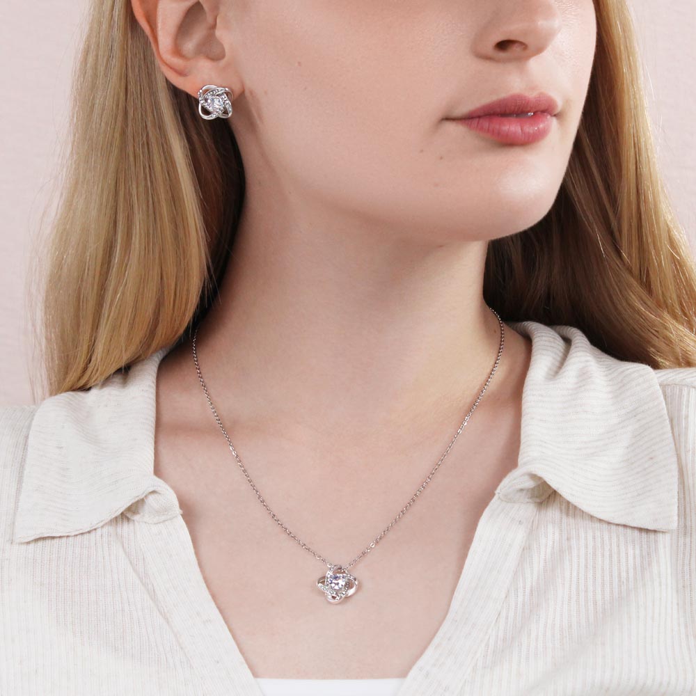 To My Wife - I love you forever and always Beautiful Love Knot Necklace Set